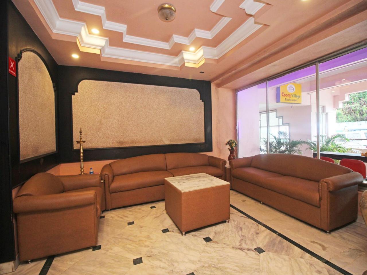 Hotel New Rajdarshan Madikeri Exterior photo