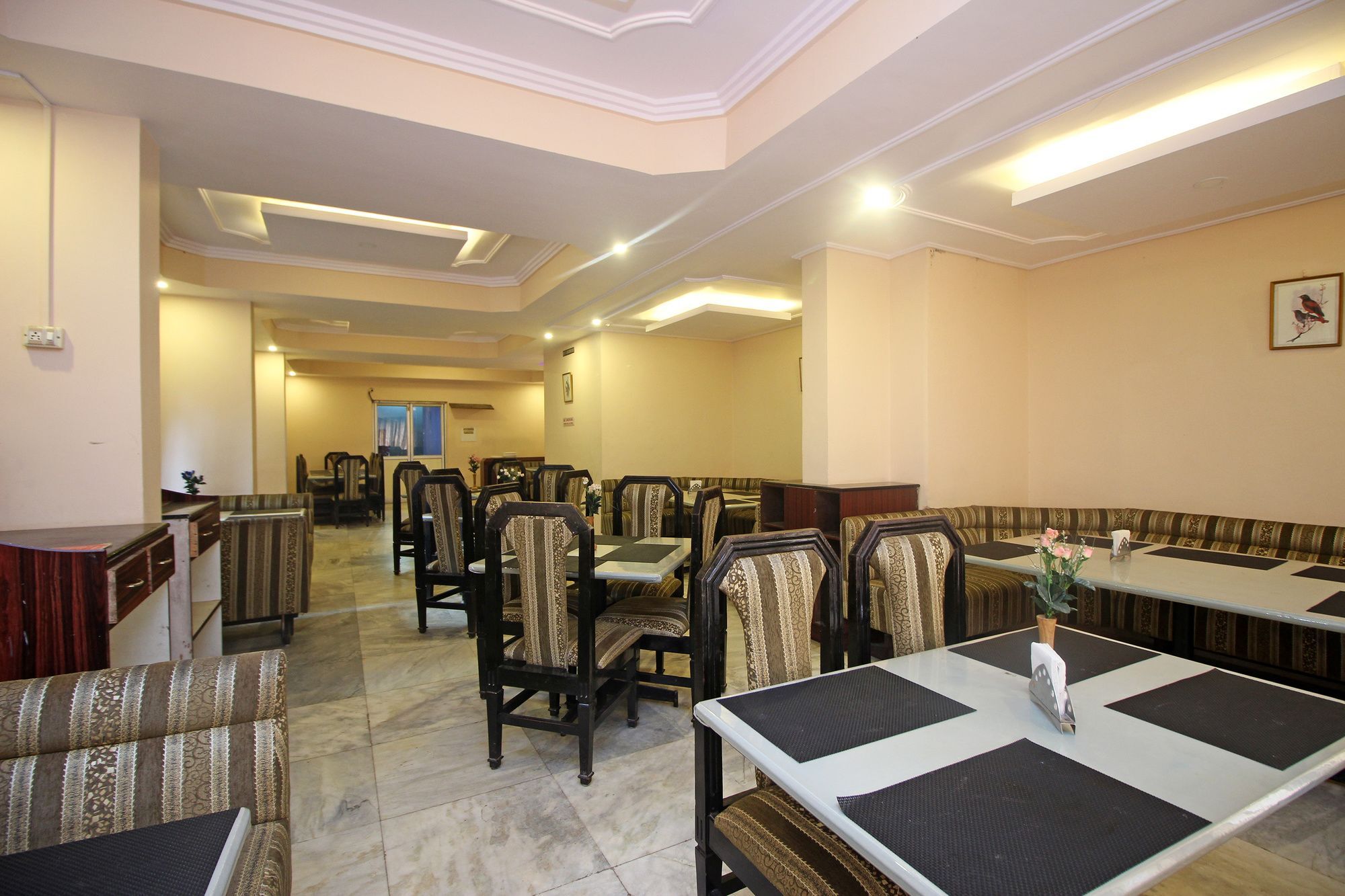 Hotel New Rajdarshan Madikeri Exterior photo